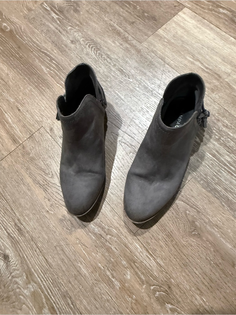 Rampage Men's Gray Suede Chukka Ankle Boots